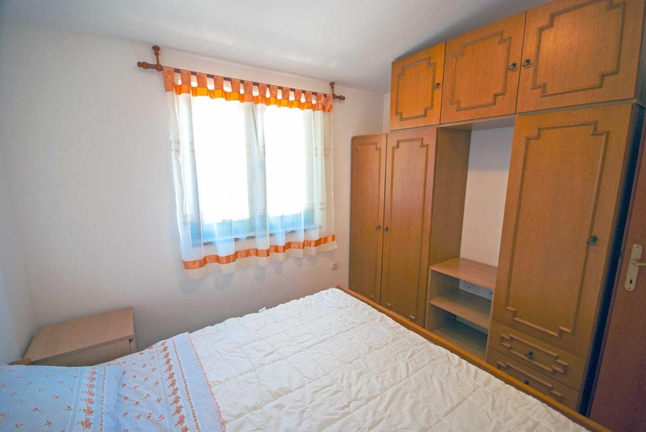 Apartman Kirac Pomer Ngoại thất bức ảnh